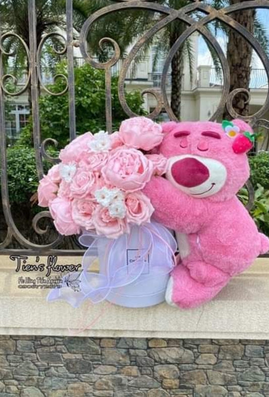Pink Bouquet with Lotso teddy